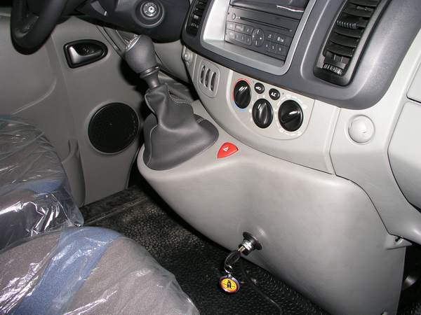 Renault Trafic 6 seb., 2010- vltzr